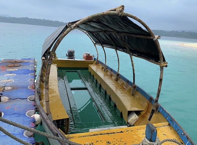 Glass Bottom Boat Ride in North Bay